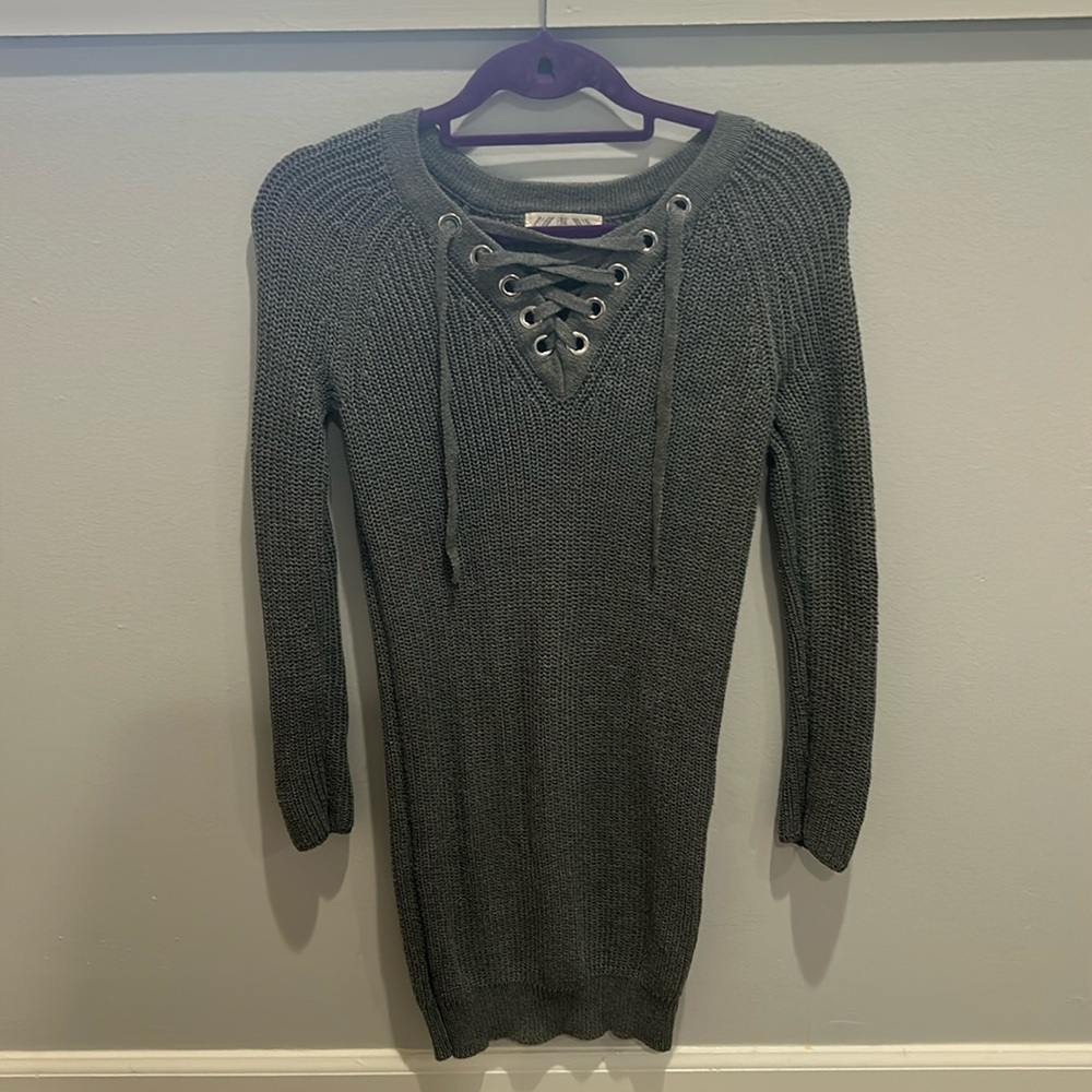 Grey sweater dress/tunic in excellent used condition